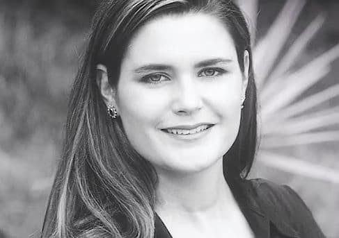 Alison Botha 